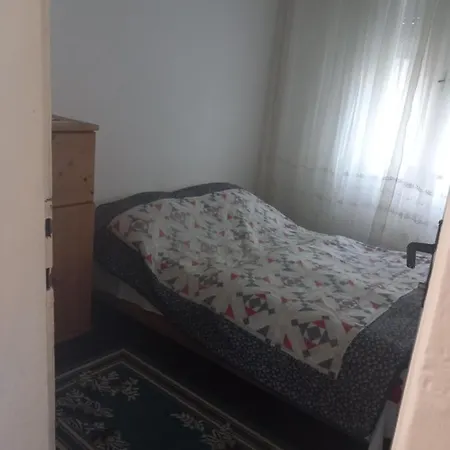 Apartment Apartmans Adi