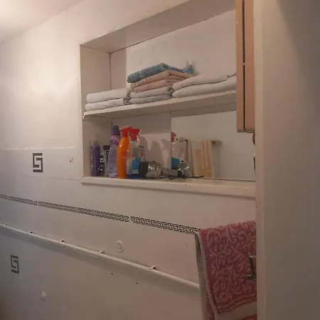 Apartmans Adi Apartment *